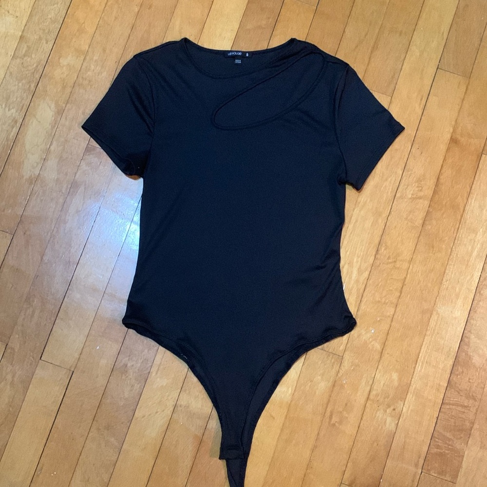 Women’s Short Sleeve Bodysuit
